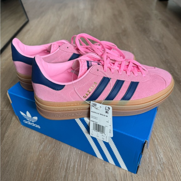 adidas gazelle silver green womens adidas Gazelle Bold Pink Glow (W)
